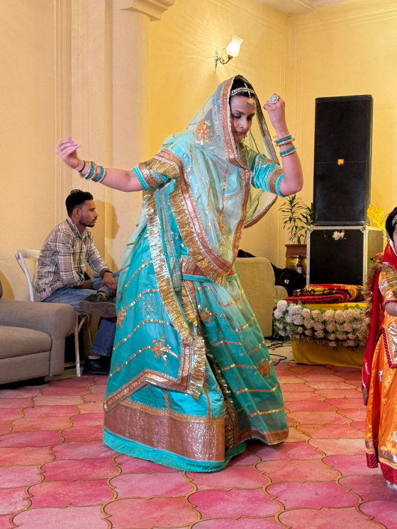 E17 - Twirling with cultural happiness 
