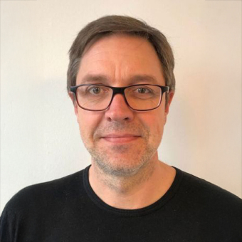 Dr Tomas Jensen