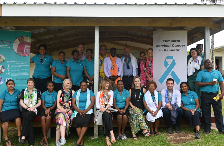 C4-team-and-clinic-staff-at-cervical-cancer-launch-vanuatu